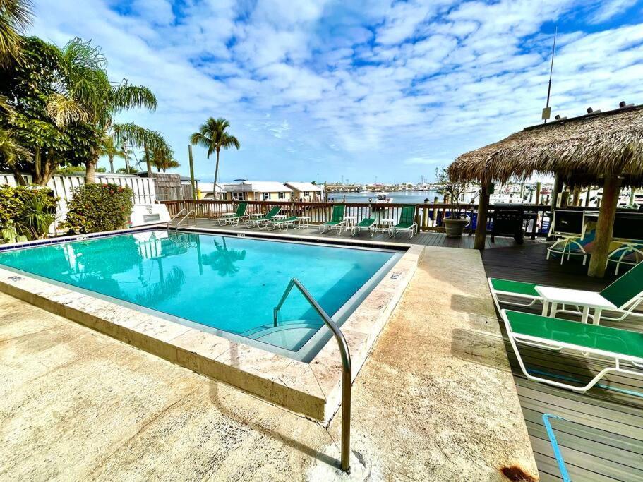 St Kitts - Downtown Waterfront Penthouse Pool Dock Parking Villa Key West Dış mekan fotoğraf