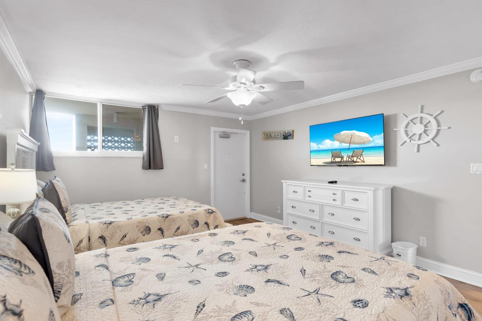 St Kitts - Downtown Waterfront Penthouse Pool Dock Parking Villa Key West Dış mekan fotoğraf