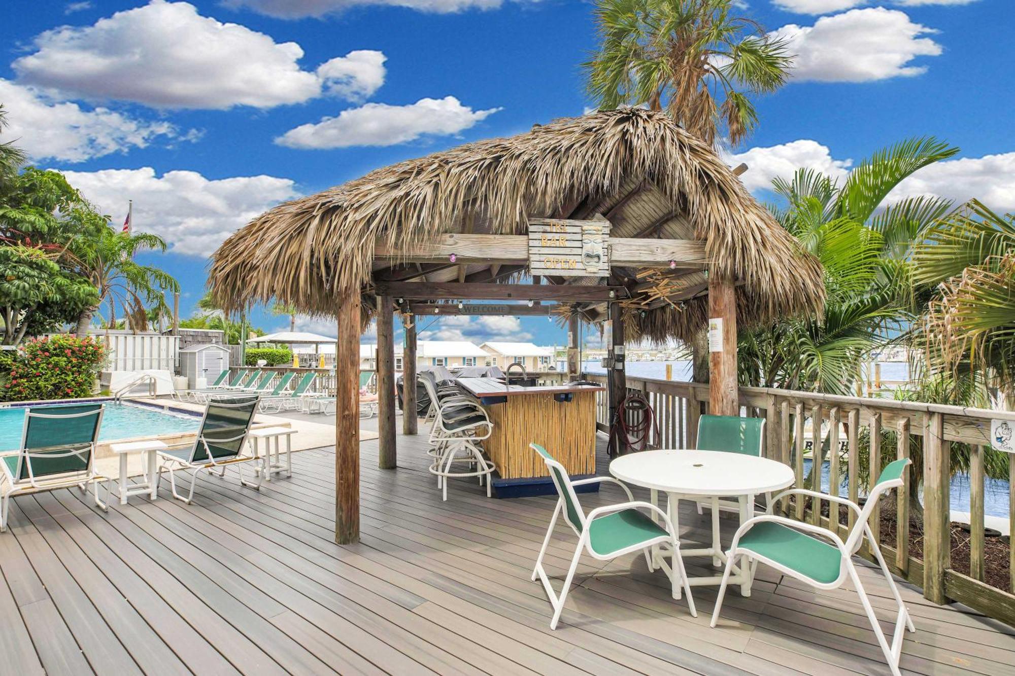 St Kitts - Downtown Waterfront Penthouse Pool Dock Parking Villa Key West Dış mekan fotoğraf